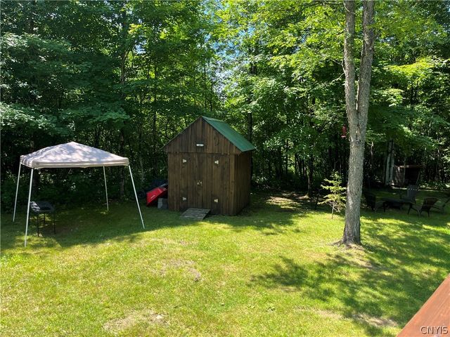 52 Mc Caw Road, Redfield, NY 13437
