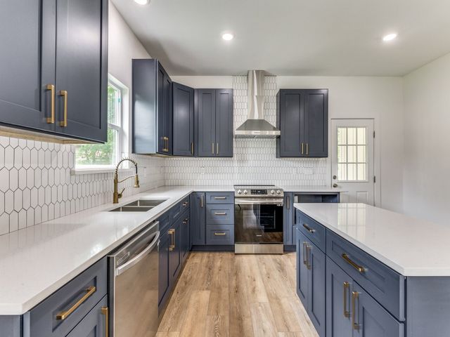 747 N Wilhite Street, Cleburne, TX 76031