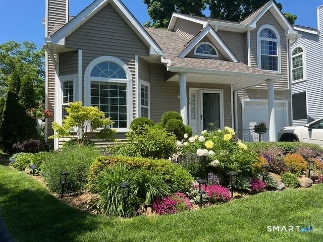 596 Glenbrook Road APT 12, Stamford, CT 06906