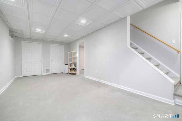 596 Glenbrook Road APT 12, Stamford, CT 06906