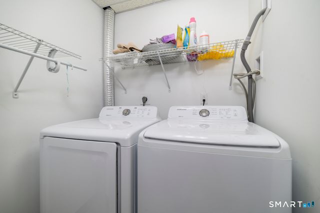 596 Glenbrook Road APT 12, Stamford, CT 06906