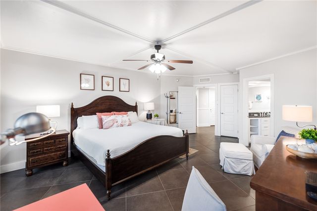 6745 Seacomber Dr 101, Port Aransas, TX 78373