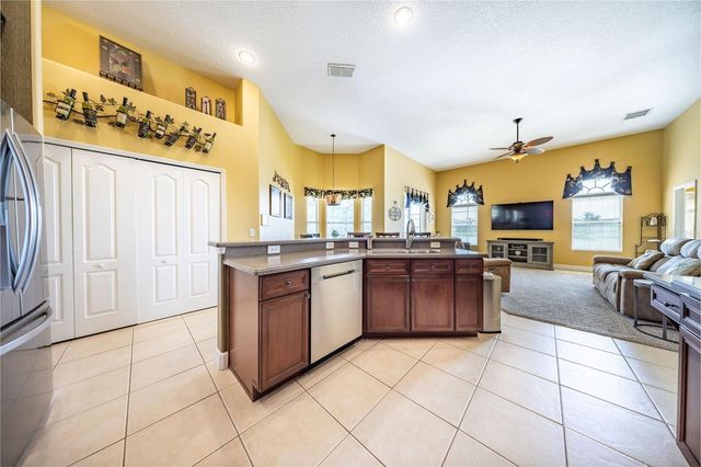 5113 HAWKS HAMMOCK WAY, Sanford, FL 32771