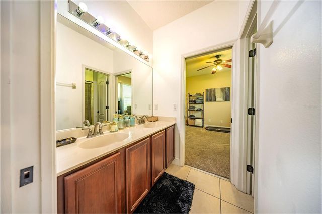 5113 HAWKS HAMMOCK WAY, Sanford, FL 32771