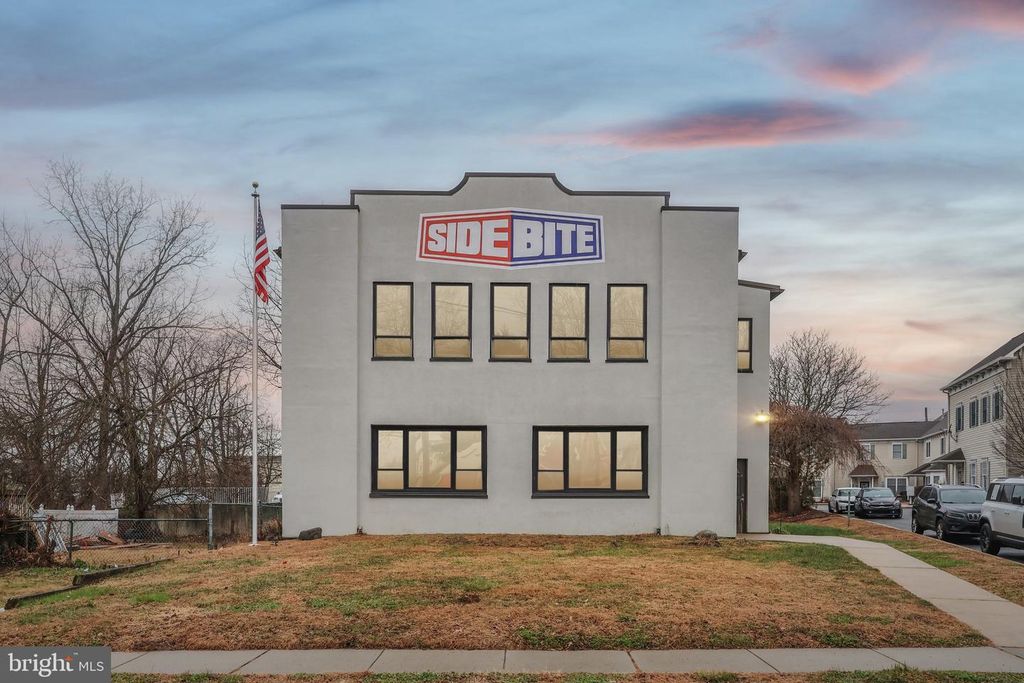 2595 YARDVILLE HAMILTON SQUARE RD, Hamilton, NJ 08690