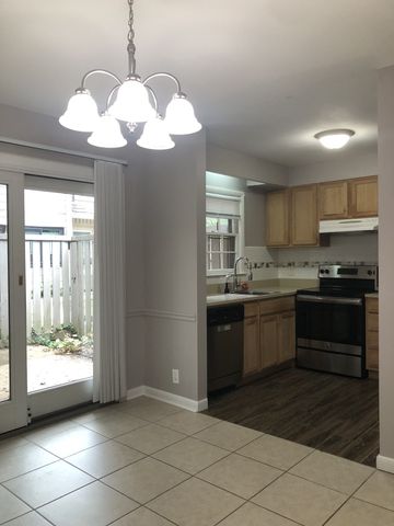 3000 Hillsboro Pike Apt 32, Nashville, TN 37215