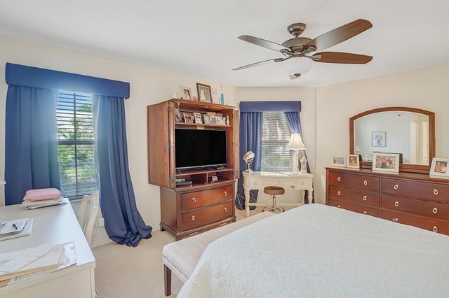 10673 Pelican Drive, Wellington, FL 33414