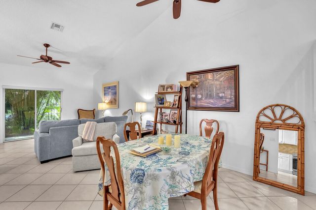 10673 Pelican Drive, Wellington, FL 33414