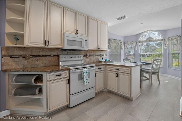 4005 Carter Creek Drive, Avon Park, FL 33825