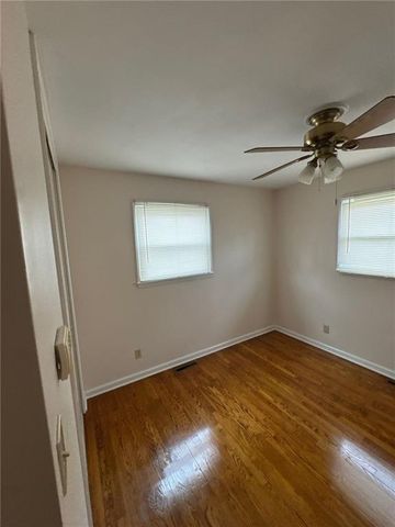 11508 E 51ST Street, Kansas City, MO 64133