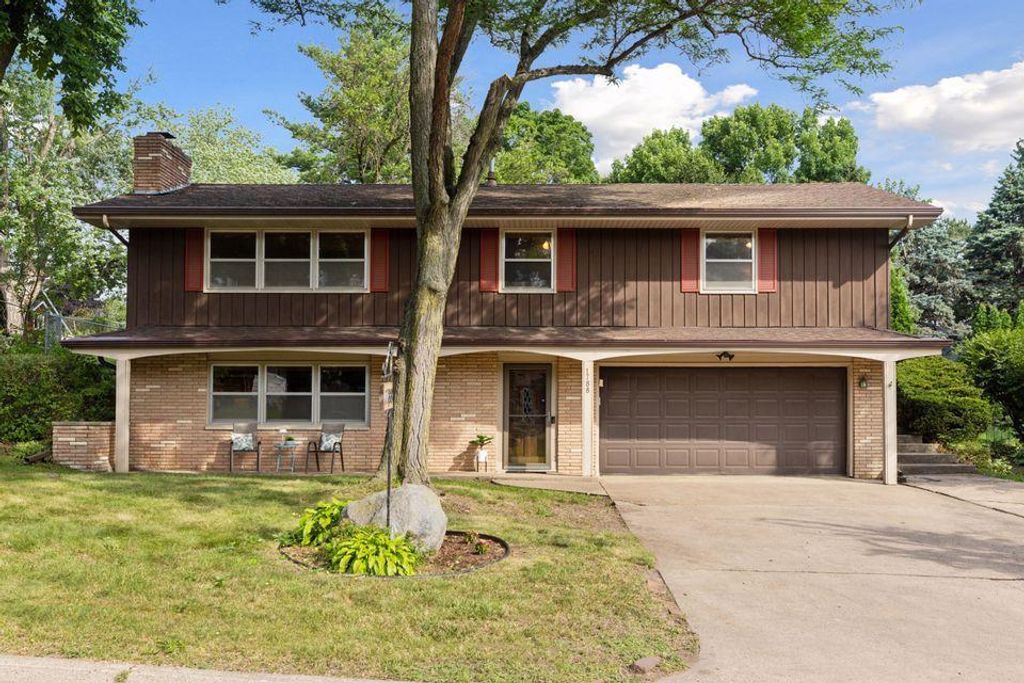 1788 Tioga Boulevard, New Brighton, MN 55112