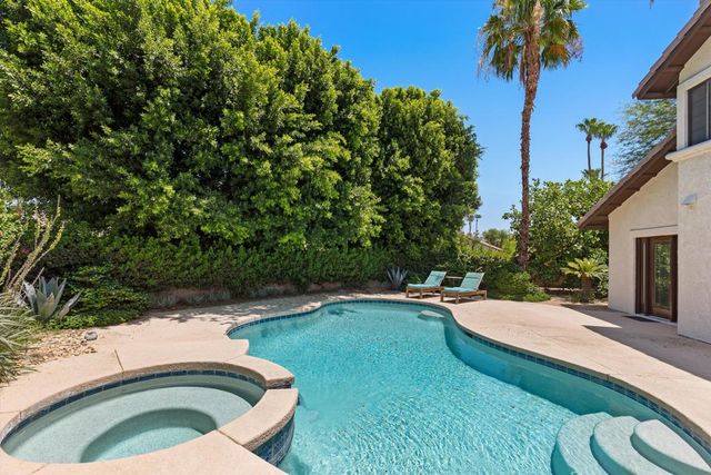 78600 Via Corrido, La Quinta, CA 92253