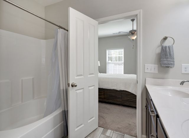 101 Dursley Ln, Spring Hill, TN 37174