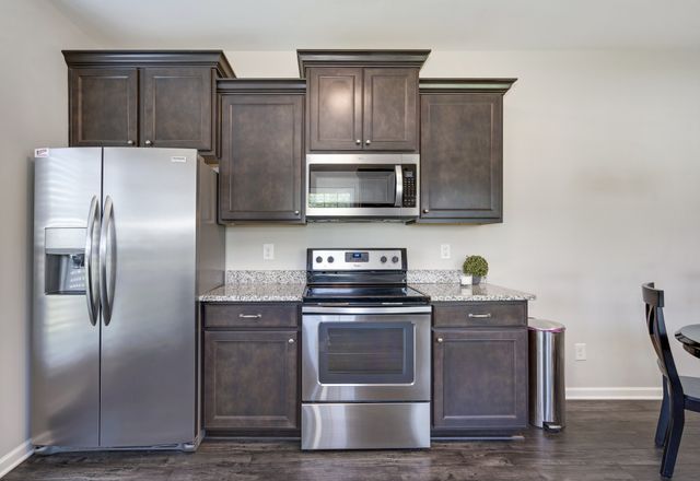 101 Dursley Ln, Spring Hill, TN 37174