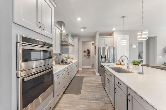 8250 SW 93RD TERRACE, Ocala, FL 34481