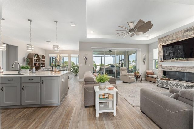 8250 SW 93RD TERRACE, Ocala, FL 34481