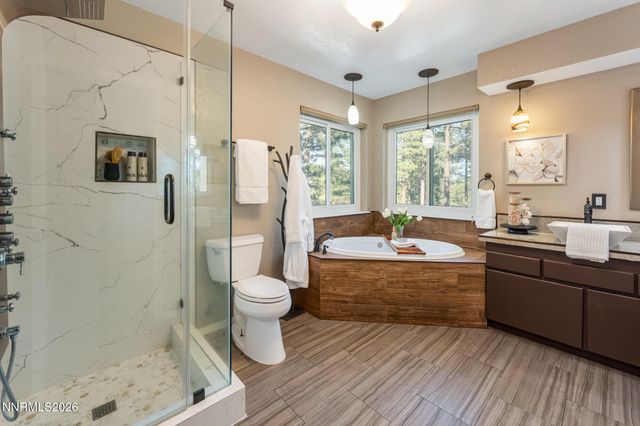 525 Piney Creek Road, Reno, NV 89511