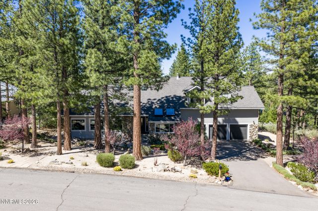 525 Piney Creek Road, Reno, NV 89511
