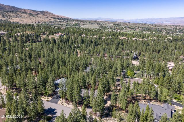 525 Piney Creek Road, Reno, NV 89511