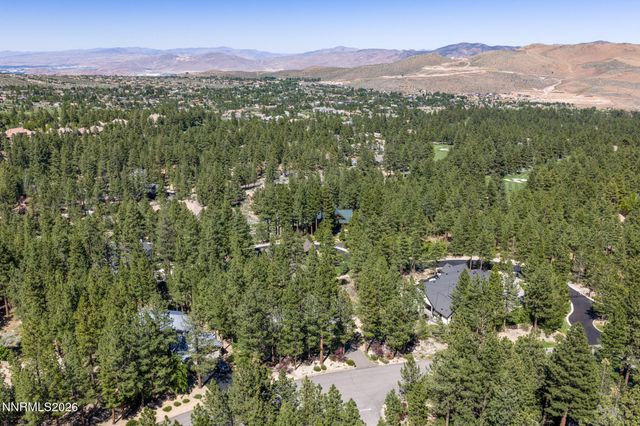 525 Piney Creek Road, Reno, NV 89511