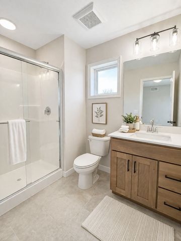 18520 Ixonia Avenue, Lakeville, MN 55044