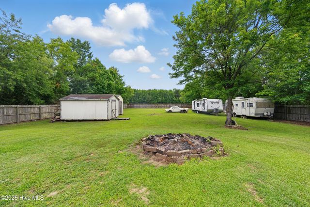 138 Swains Lane, Barco, NC 27917