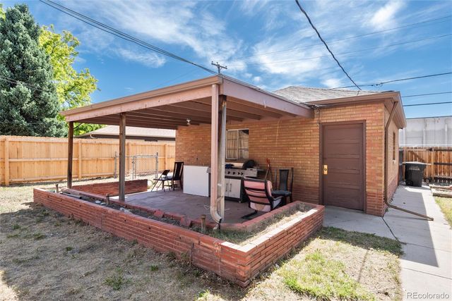 1453 Zenobia Street, Denver, CO 80204