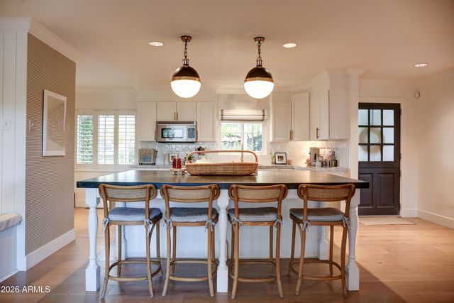 4029 E PATRICIA JANE Drive, Phoenix, AZ 85018