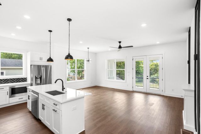 2213 18th Ave, N, Nashville, TN 37208