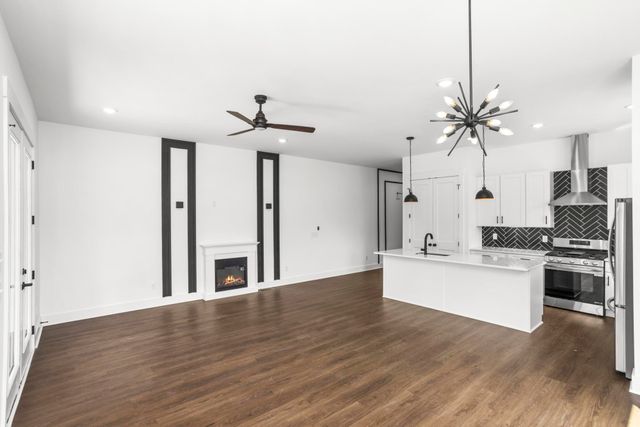 2213 18th Ave, N, Nashville, TN 37208