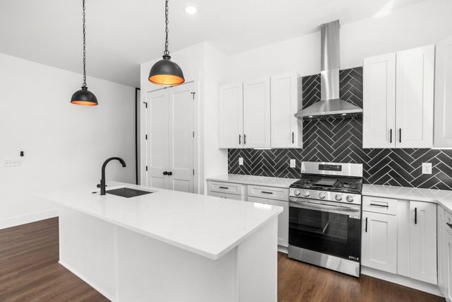 2213 18th Ave, N, Nashville, TN 37208