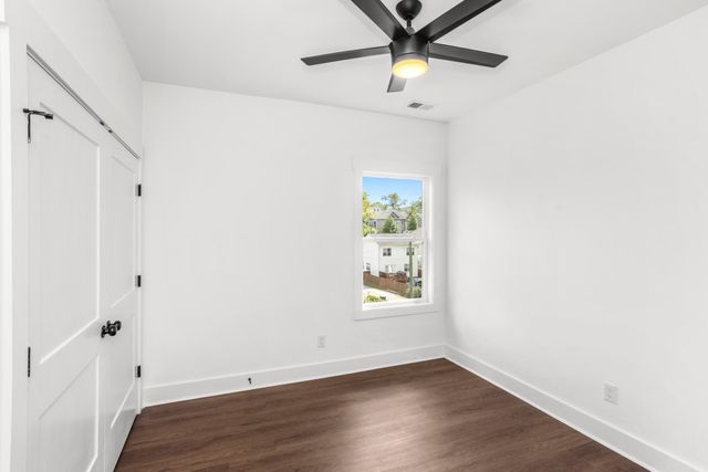 2213 18th Ave, N, Nashville, TN 37208