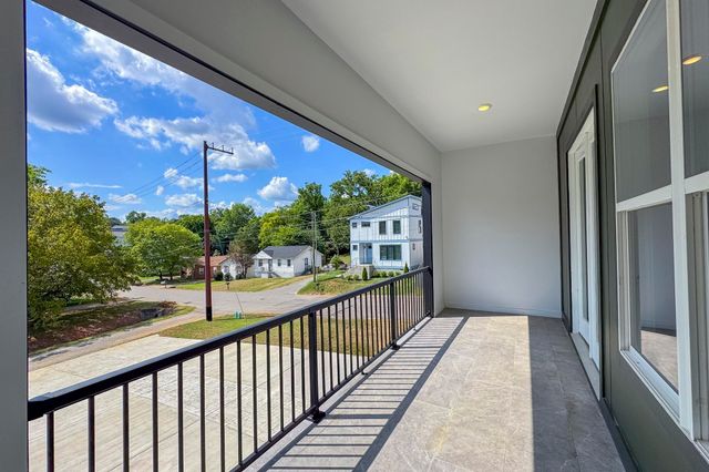 2213 18th Ave, N, Nashville, TN 37208