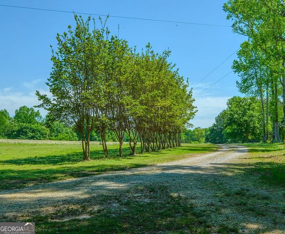 838 Buford Carey Road, Hull, GA 30646