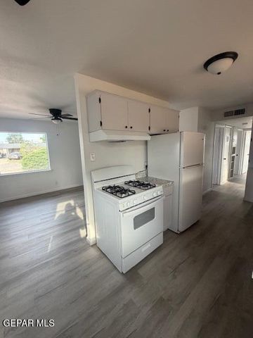 9523 CHARLESTON Street, El Paso, TX 79924