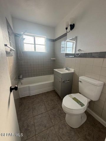9523 CHARLESTON Street, El Paso, TX 79924