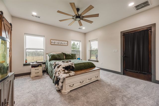 9924 NW County Road 2221, Barry, TX 75102