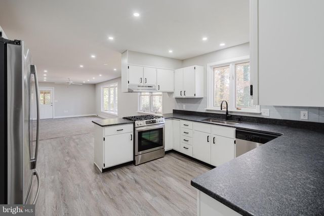 5 CROSSLEY DR, Dover, DE 19901