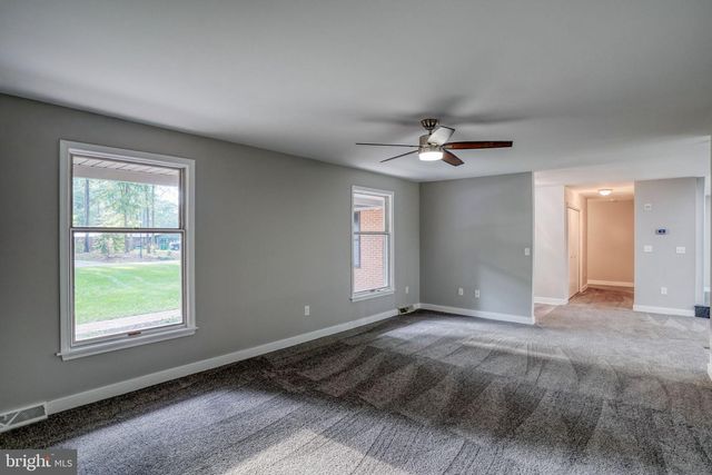 5 CROSSLEY DR, Dover, DE 19901