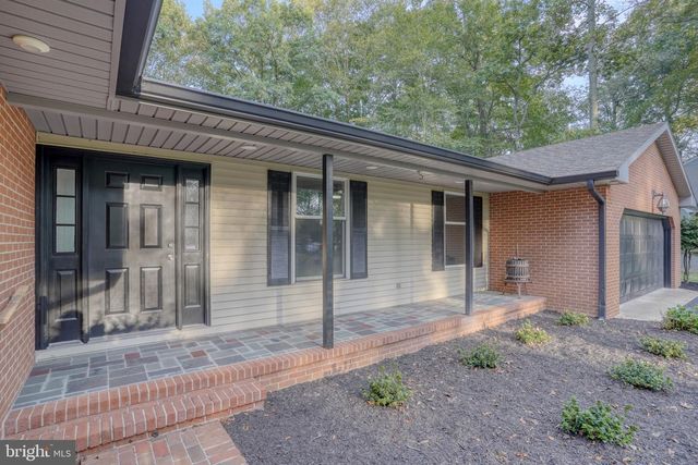 5 CROSSLEY DR, Dover, DE 19901