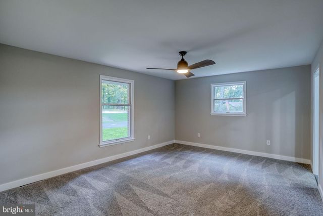 5 CROSSLEY DR, Dover, DE 19901