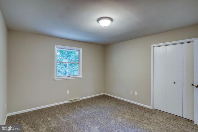 5 CROSSLEY DR, Dover, DE 19901