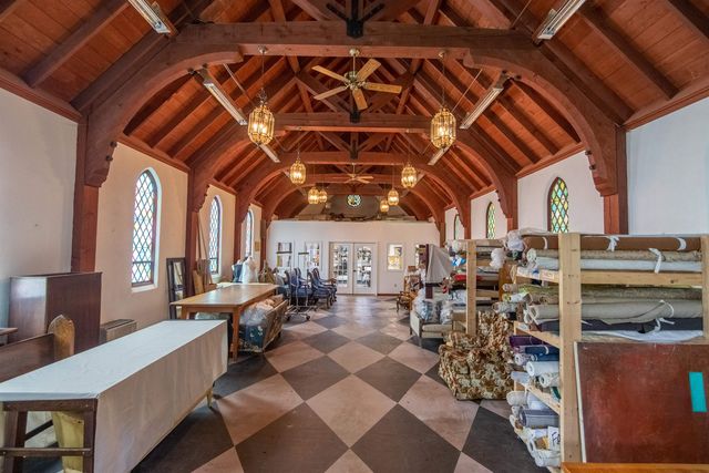 948 Gardner Hill Road, Tamworth, NH 03886