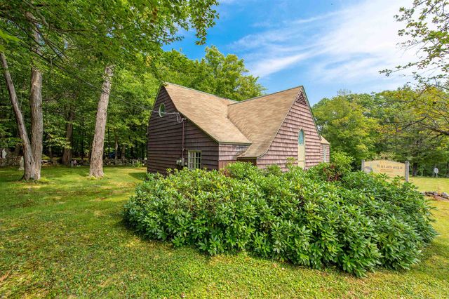 948 Gardner Hill Road, Tamworth, NH 03886