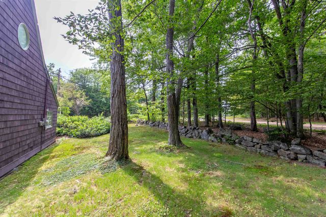 948 Gardner Hill Road, Tamworth, NH 03886