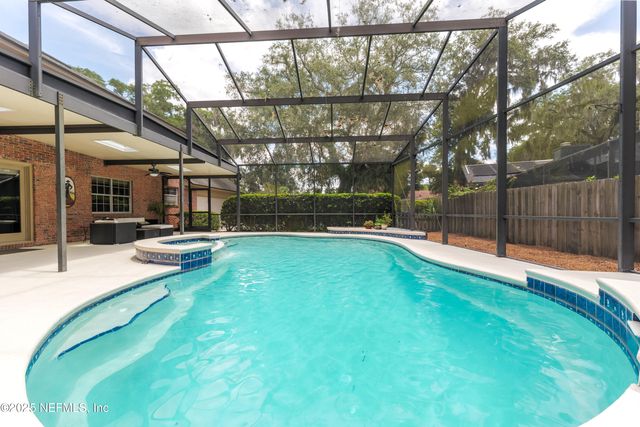 5478 RIVER TRAIL Road N, Jacksonville, FL 32277