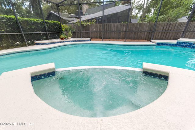 5478 RIVER TRAIL Road N, Jacksonville, FL 32277