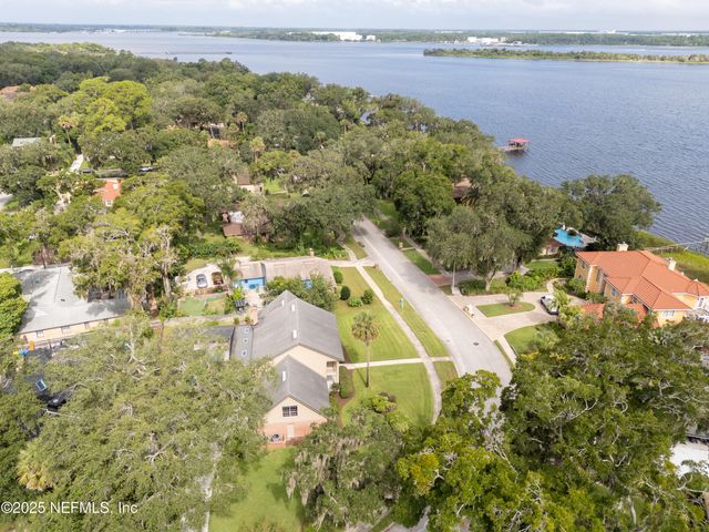 5478 RIVER TRAIL Road N, Jacksonville, FL 32277
