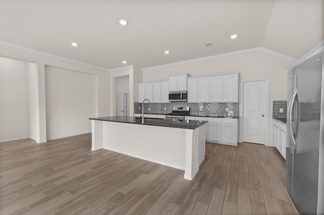 4331 Tawny Timber Drive, Spring, TX 77386