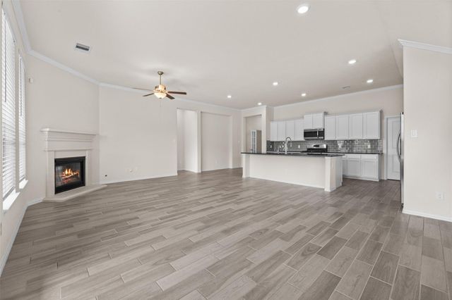 4331 Tawny Timber Drive, Spring, TX 77386